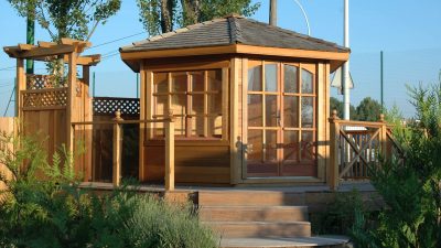 Kiosque Fermé en bois