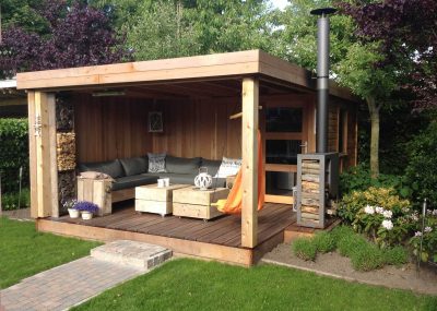 Poolhouse en bois avec pergola